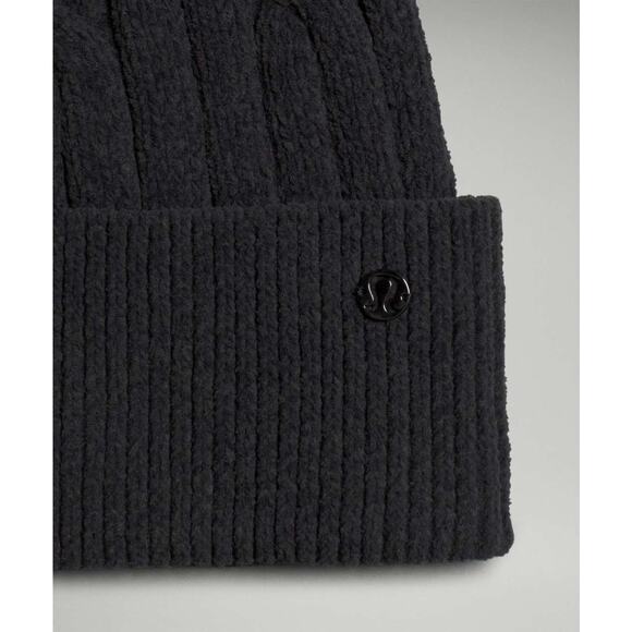 Lululemon Cable Knit Pom Beanie Black NWT | Retail $58